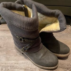 Gray boots size 8